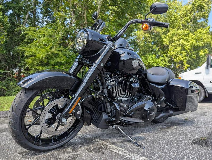 2025 Harley-Davidson® FLHRXS - Road King® Special