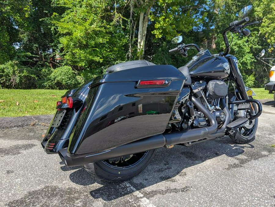 2025 Harley-Davidson® FLHRXS - Road King® Special
