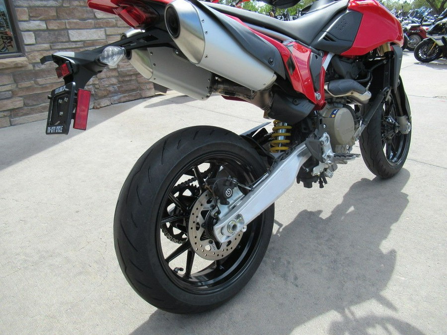 2026 Ducati Hypermotard 698 Mono Red
