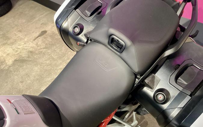2023 Ducati Multistrada V4 S Travel & Radar