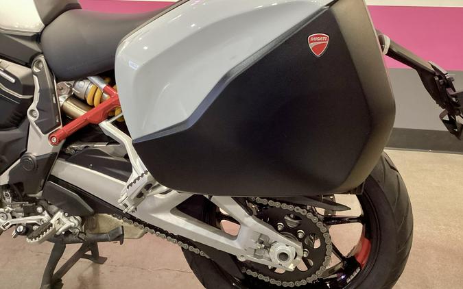2023 Ducati Multistrada V4 S Travel & Radar