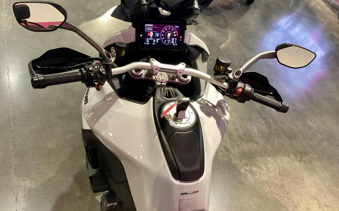 2023 Ducati Multistrada V4 S Travel & Radar