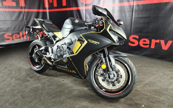 2018 HONDA CBR1000RR ABS - F100013