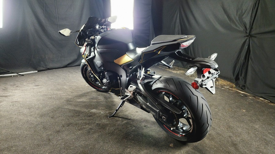 2018 HONDA CBR1000RR ABS - F100013