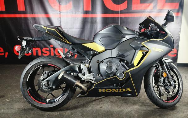 2018 HONDA CBR1000RR ABS - F100013