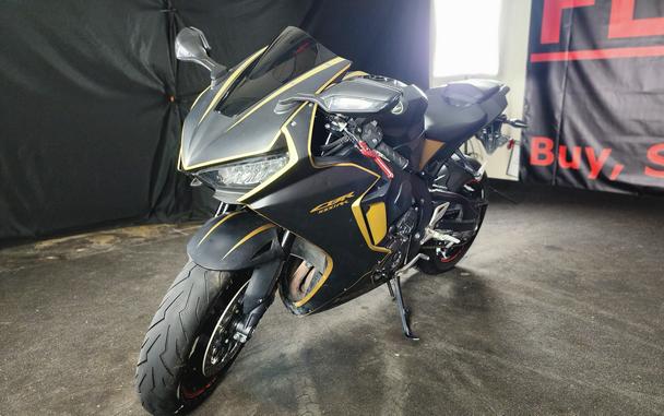 2018 HONDA CBR1000RR ABS - F100013