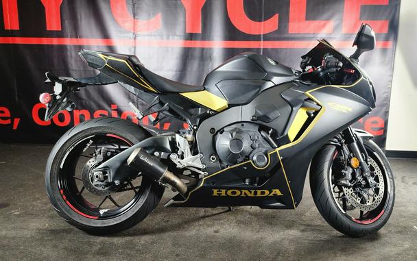 2018 HONDA CBR1000RR ABS - F100013