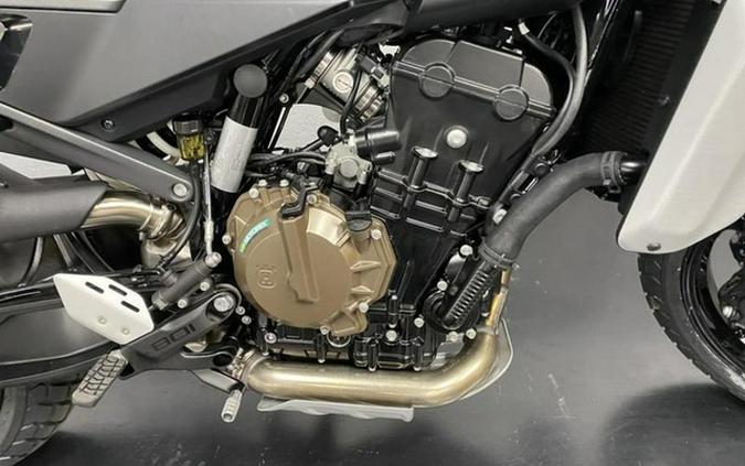 2025 Husqvarna SVARTPILEN 801
