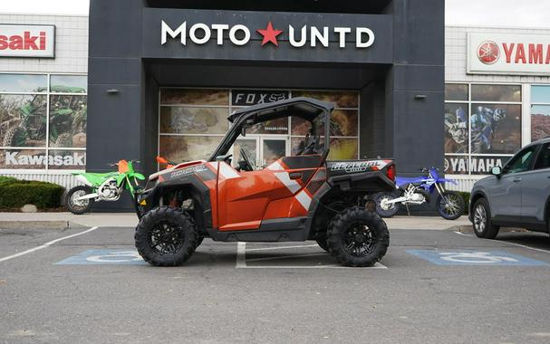 2019 Polaris® General® 1000 EPS Deluxe Orange Rust