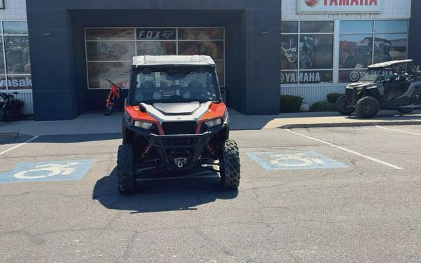 2019 Polaris® General® 1000 EPS Deluxe Orange Rust