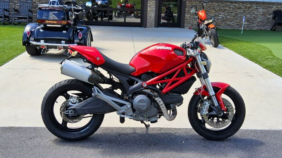 2006 Ducati Monster 696
