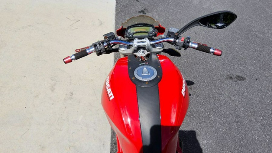 2006 Ducati Monster 696