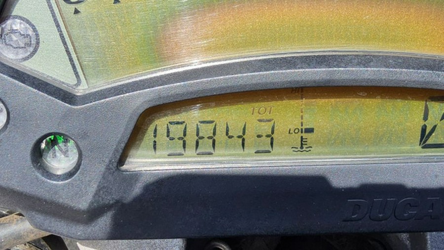 2006 Ducati Monster 696