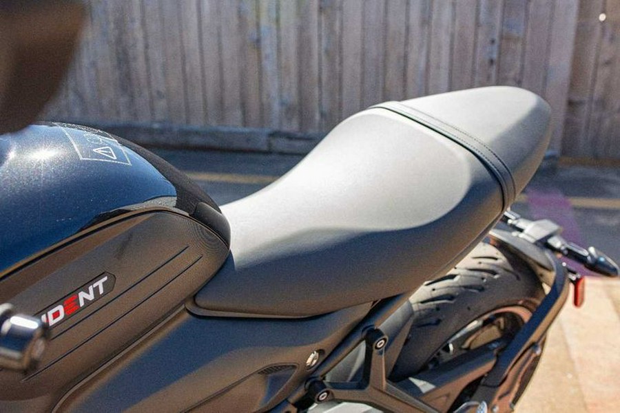 New 2023 Triumph TRIDENT 660