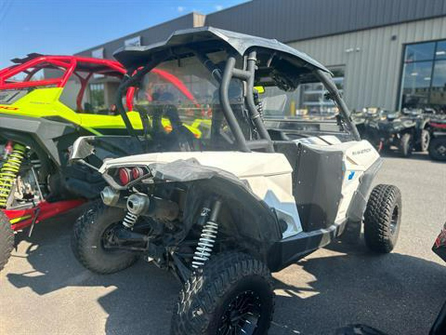 2014 Can-Am Maverick™ 1000R