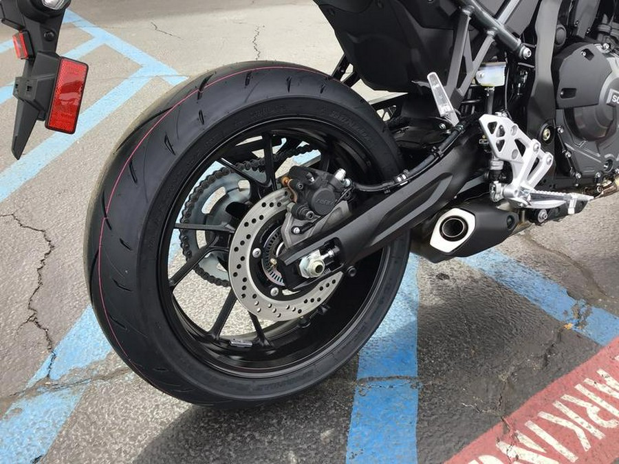 2025 Suzuki GSX-8S