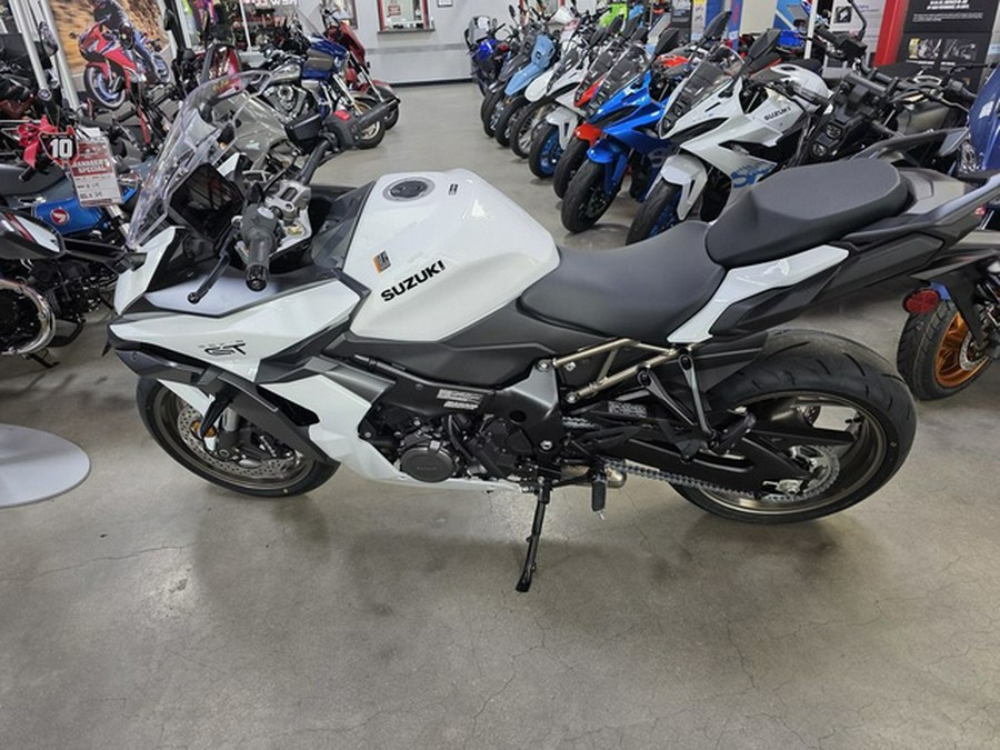 2026 Suzuki GSX-S 1000GT