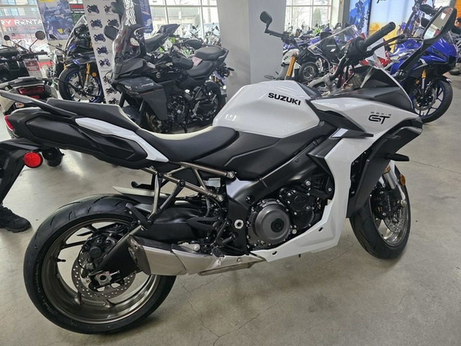 2026 Suzuki GSX-S 1000GT
