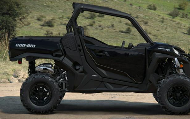 2027 Can-Am Commander XT 700