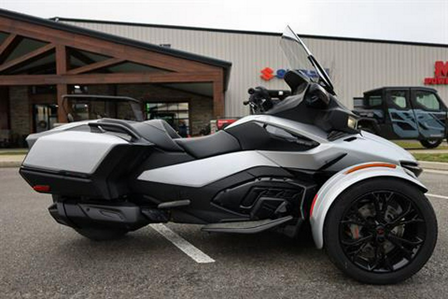 2024 Can-Am Spyder RT