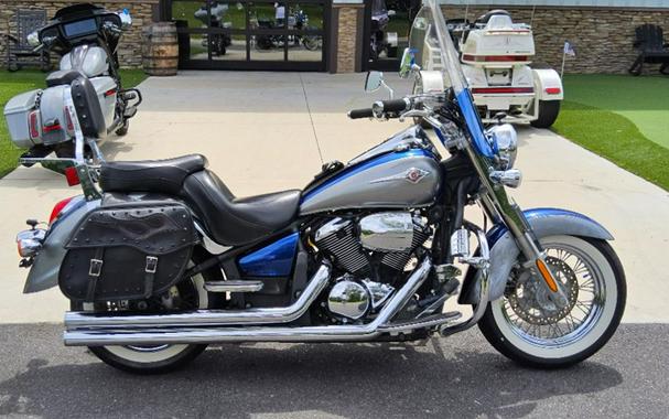 2010 Kawasaki Vulcan® 900 Classic LT