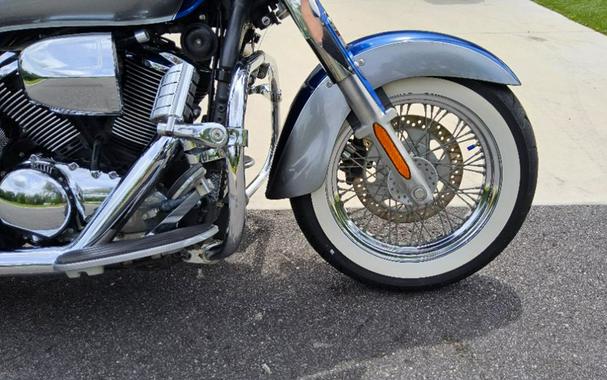 2010 Kawasaki Vulcan® 900 Classic LT
