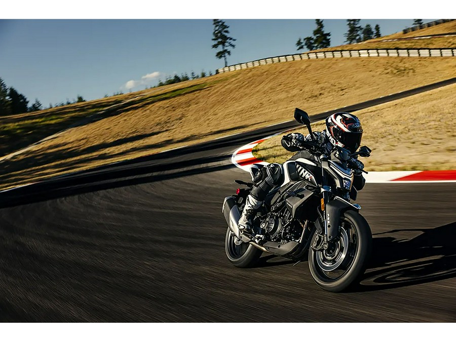 2025 CFMOTO 450NK