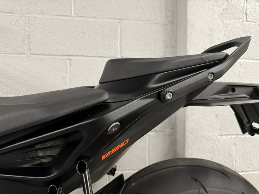 2021 KTM 890 Duke