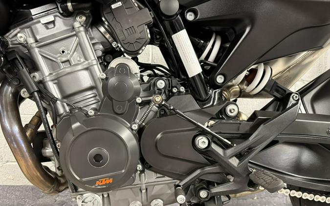 2021 KTM 890 Duke