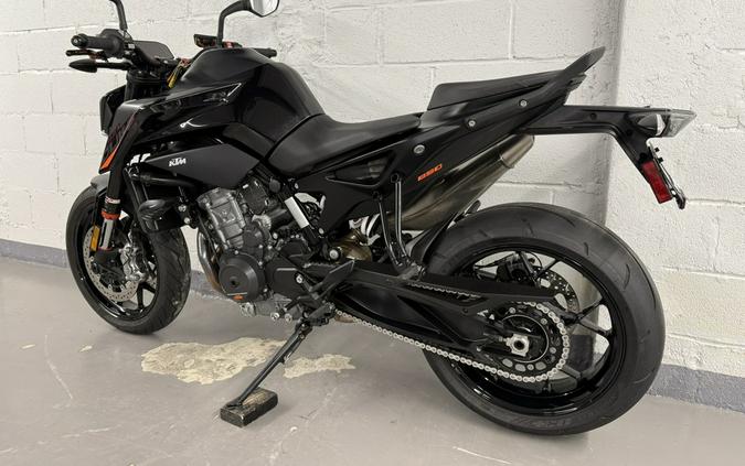 2021 KTM 890 Duke