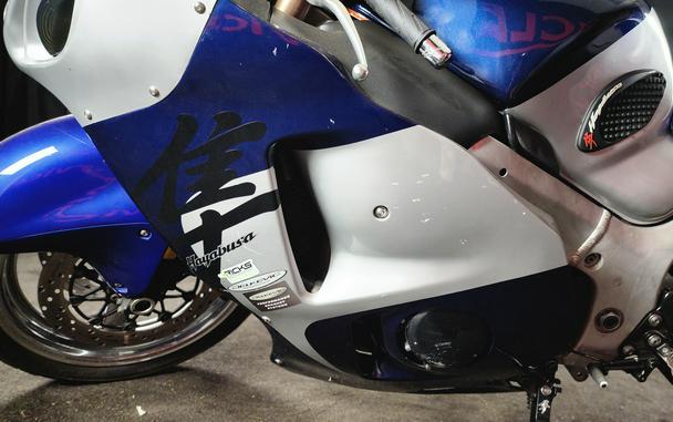 2006 SUZUKI GSX1300R - F100936