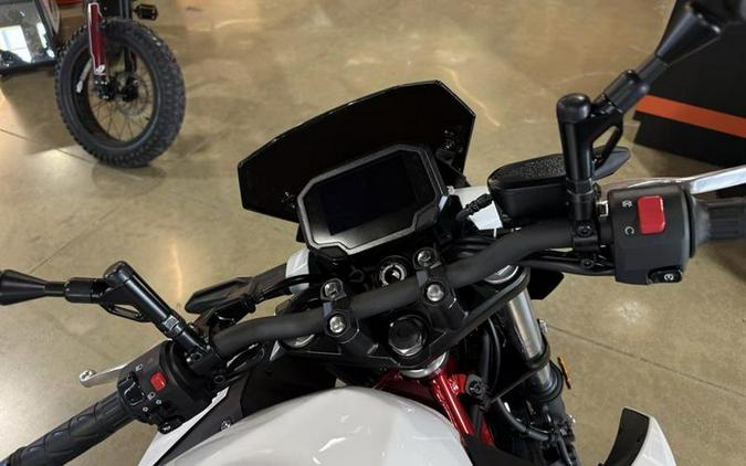 2026 Kawasaki Z500 SE ABS