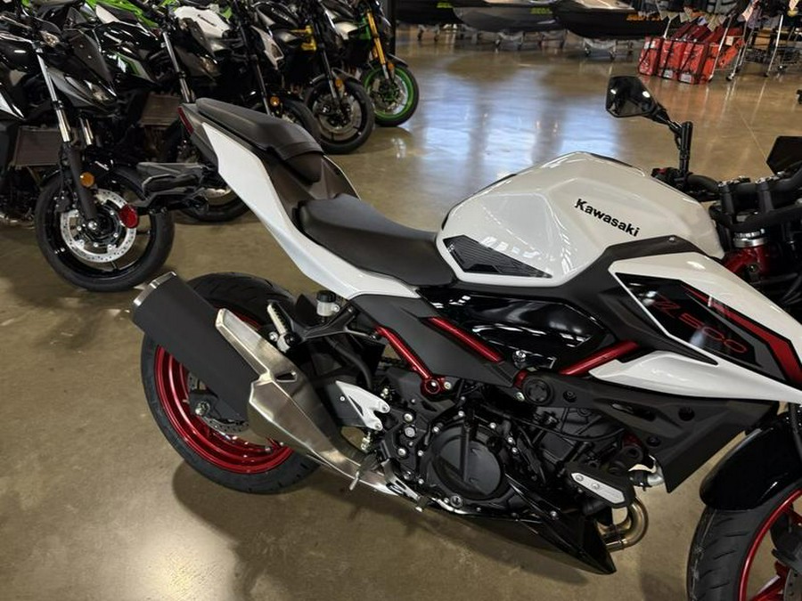 2026 Kawasaki Z500 SE ABS