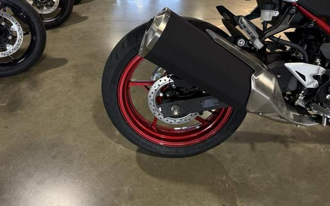 2026 Kawasaki Z500 SE ABS