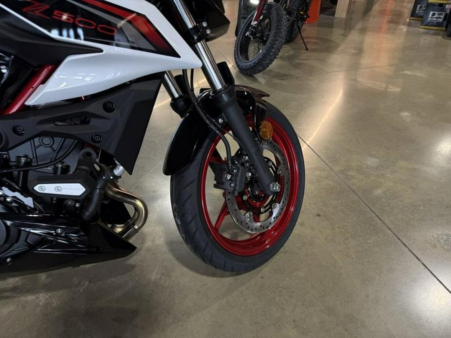 2026 Kawasaki Z500 SE ABS