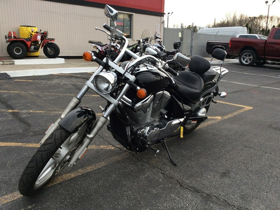 2010 Honda Sabre Base