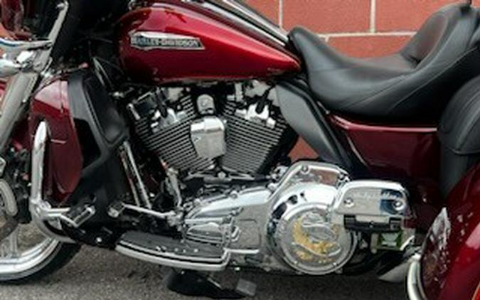 2016 Harley-Davidson® flhtcutg Tri Glide® Ultra
