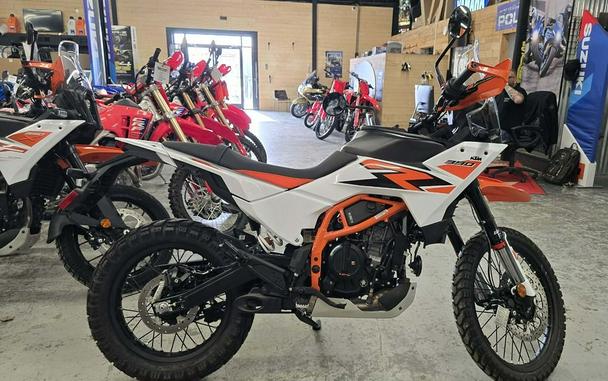 2026 KTM Adventure 390 R