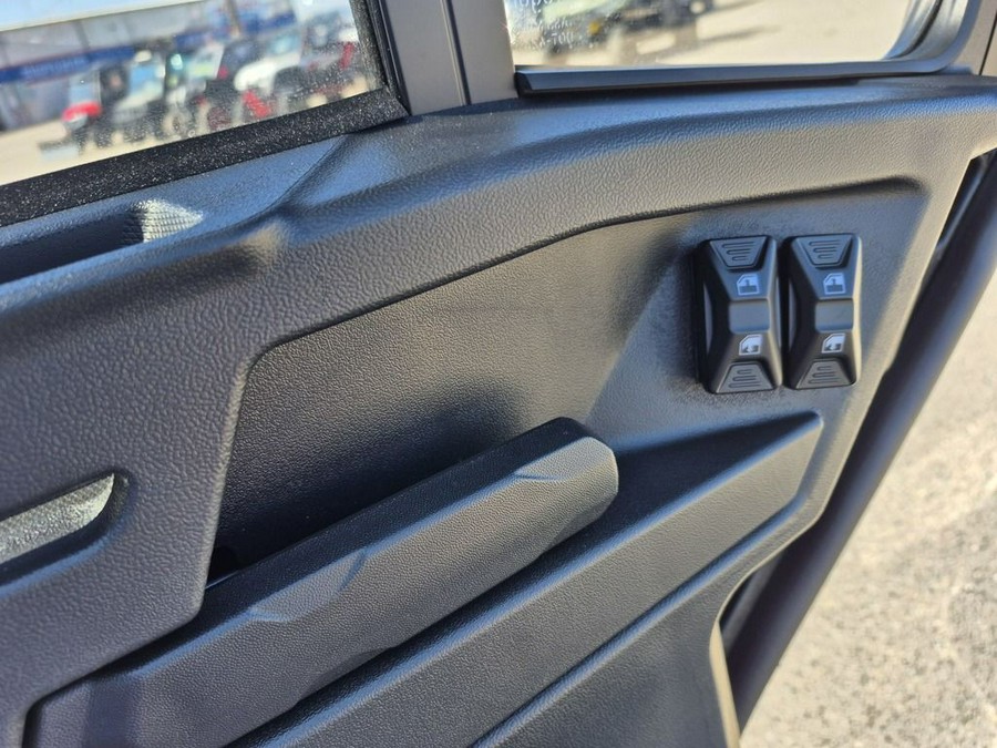 2026 Can-Am® Defender MAX LONE STAR CAB HD11