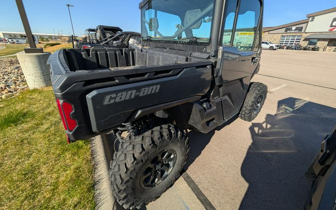 2024 Can-Am Defender Limited