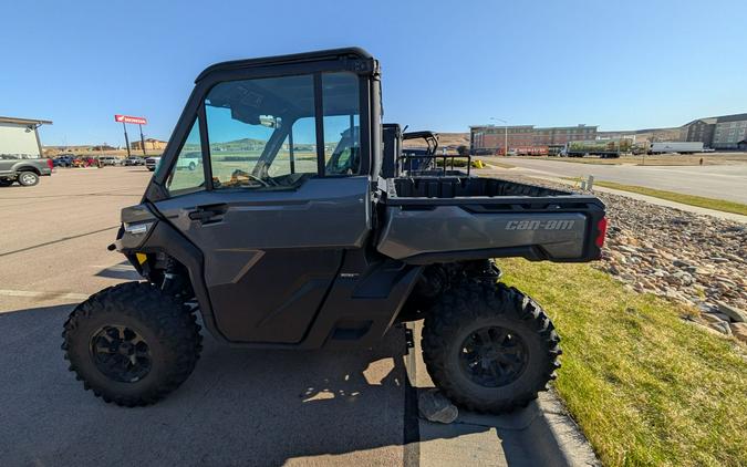 2024 Can-Am Defender Limited
