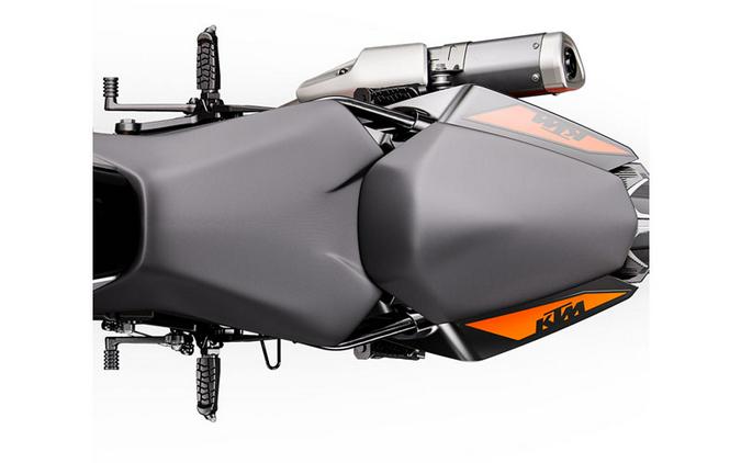 2023 KTM Duke 390