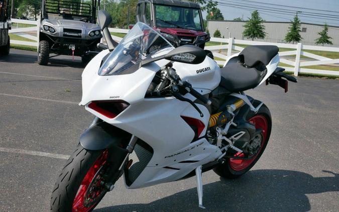 2023 Ducati Panigale V2