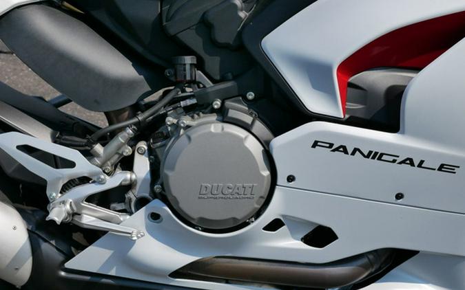 2023 Ducati Panigale V2