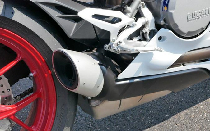 2023 Ducati Panigale V2