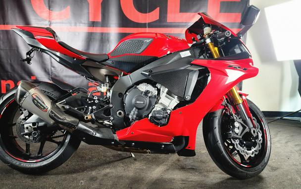 2015 YAMAHA YZF-R1C - F000552