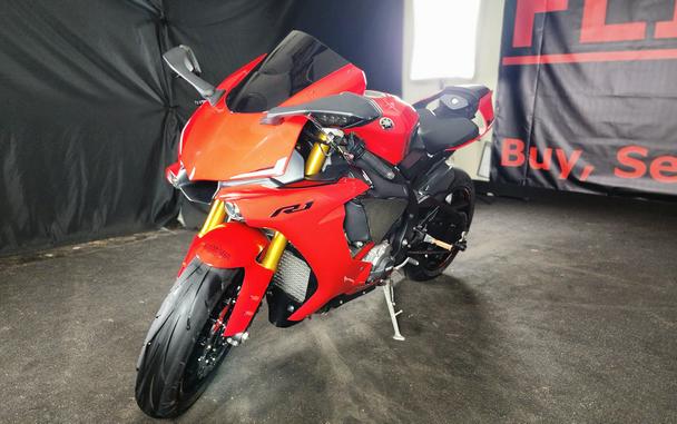 2015 YAMAHA YZF-R1C - F000552