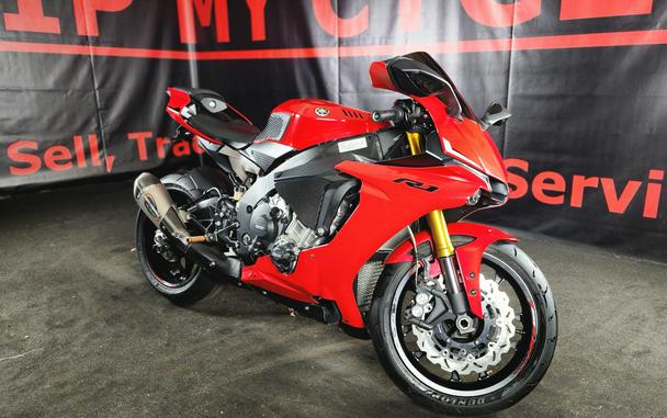 2015 YAMAHA YZF-R1C - F000552