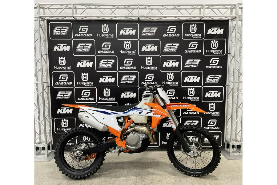 2022 KTM 450 SX-F