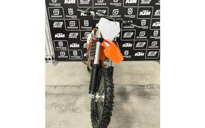 2022 KTM 450 SX-F